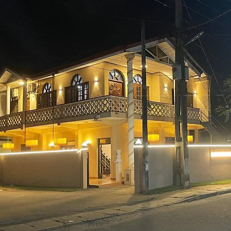 Rivinson Hotel Negombo Exterior foto