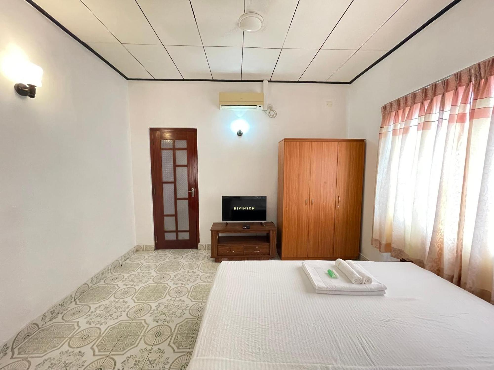 Rivinson Hotel Negombo Exterior foto