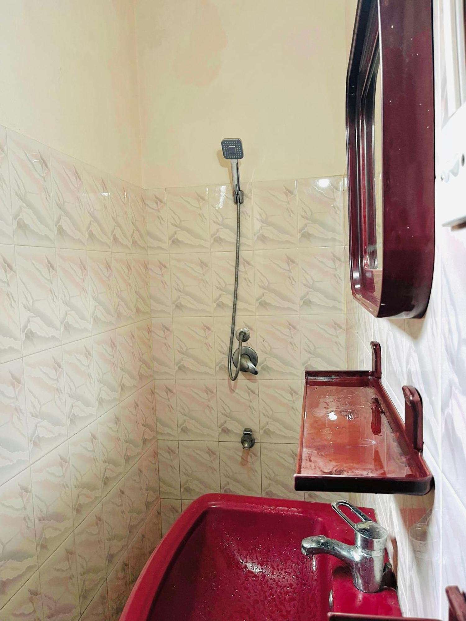 Rivinson Hotel Negombo Cameră foto